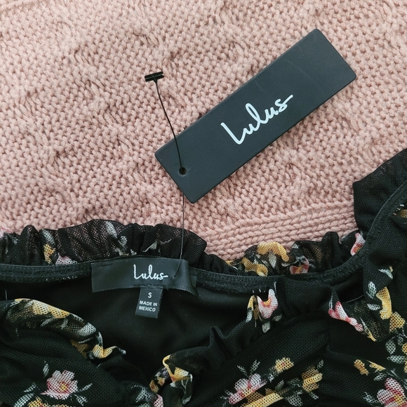 Lulu's bodysuit size small - Picture 3 of 3